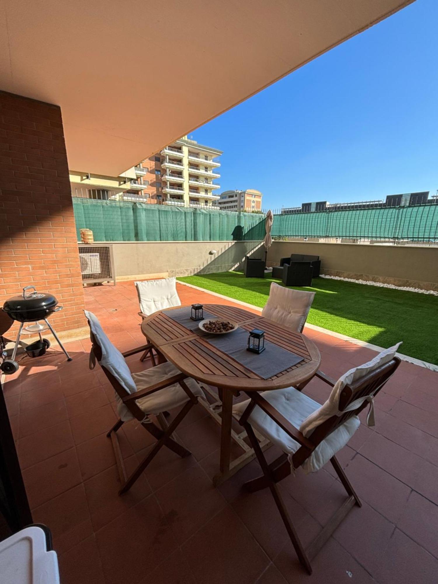 The Garden Suite Airport Ponte Galeria Exterior photo